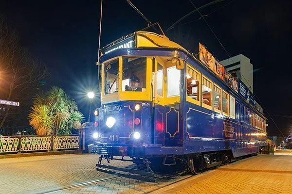 Tram-Restaurant-Image-6-600x400