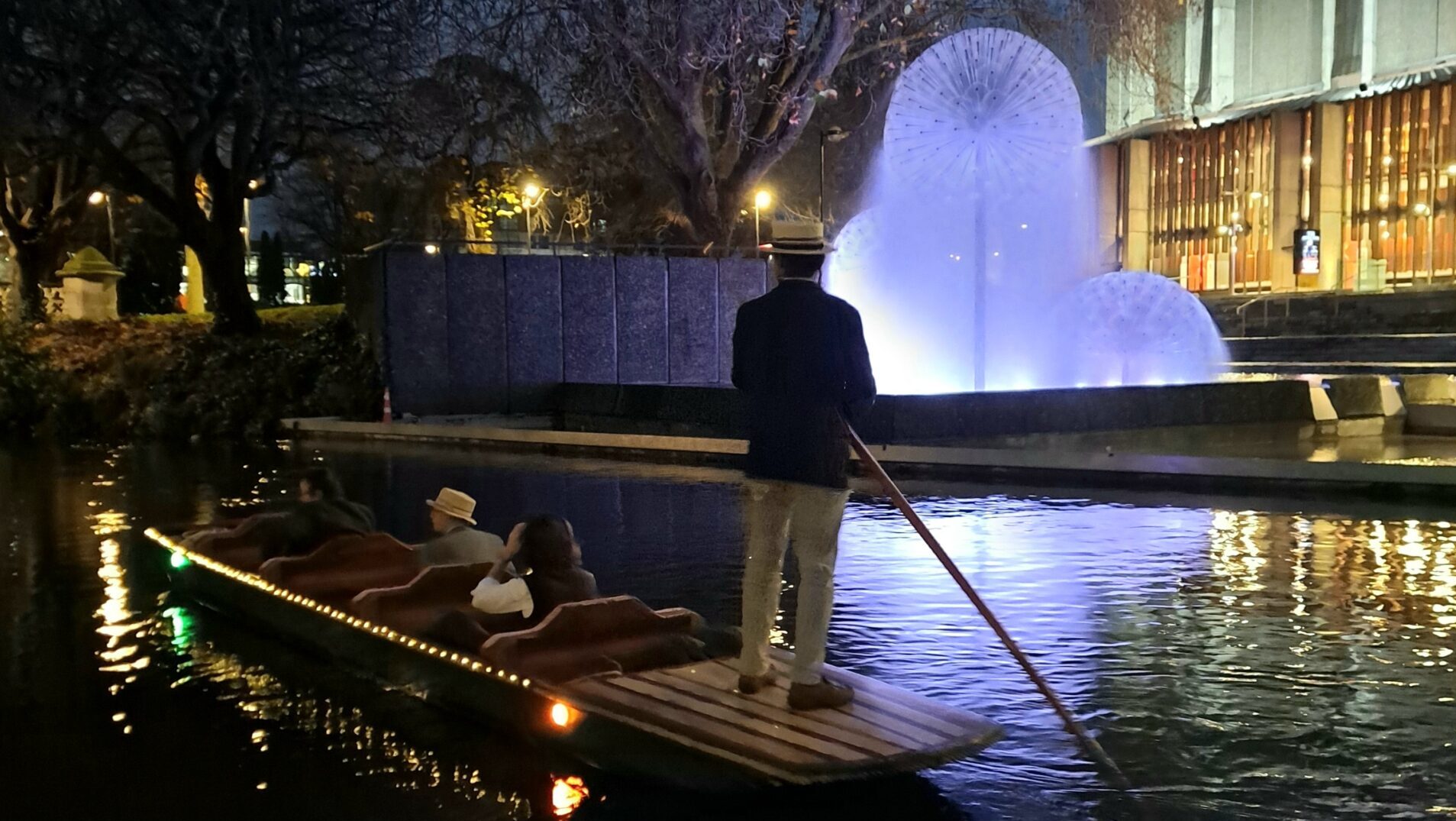 Things to do in christchurch at night